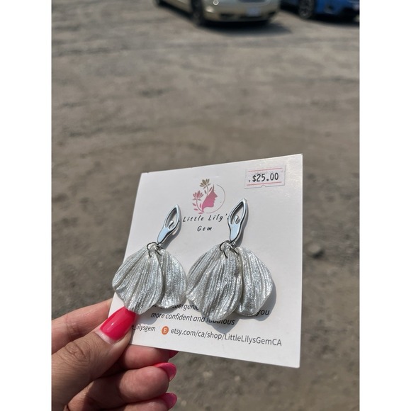 Handmade  Polymer Clay   Dangle Earrings Dancer - Picture 10 of 13